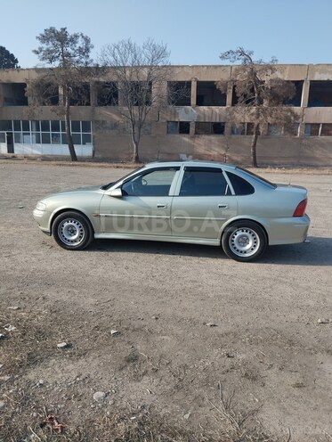 Opel Vectra 1997, 447,721 km - 2.0 l - Gəncə