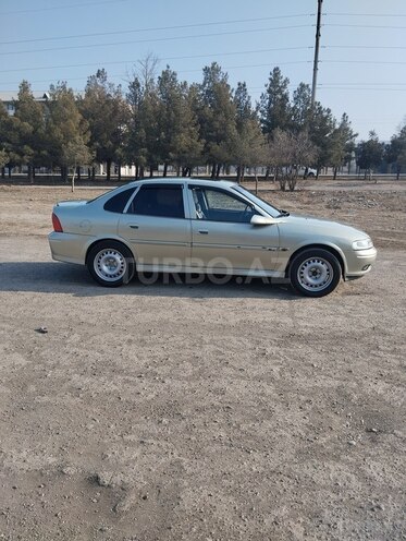 Opel Vectra 1997, 447,721 km - 2.0 l - Gəncə