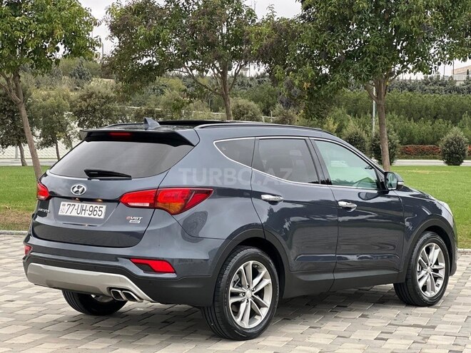 Hyundai Santa Fe-8