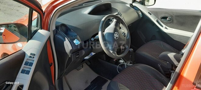 Toyota Yaris 2008, 374,000 km - 1.3 л - Bakı
