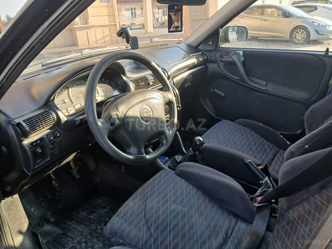 Opel Astra 1997, 350,000 km - 1.6 л - Sumqayıt