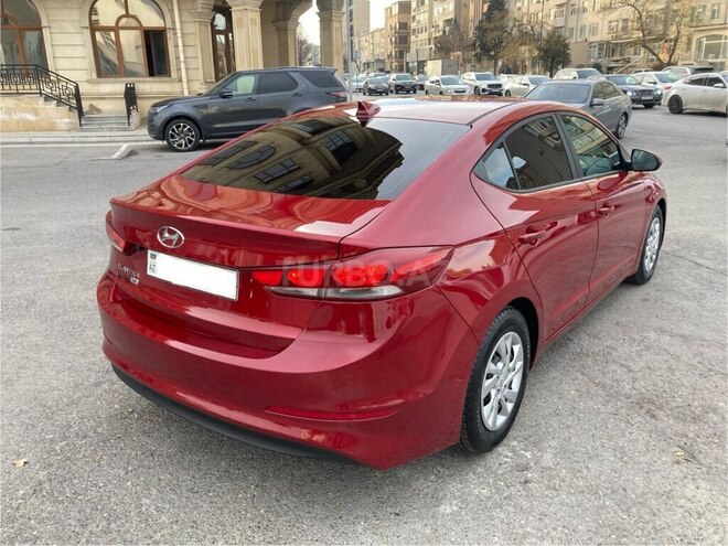 Hyundai Elantra 2017, 204,000 km - 2.0 l - Bakı