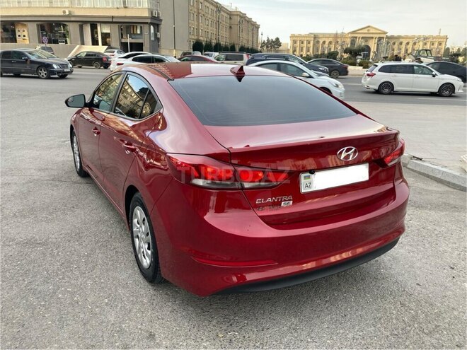 Hyundai Elantra 2017, 204,000 km - 2.0 l - Bakı