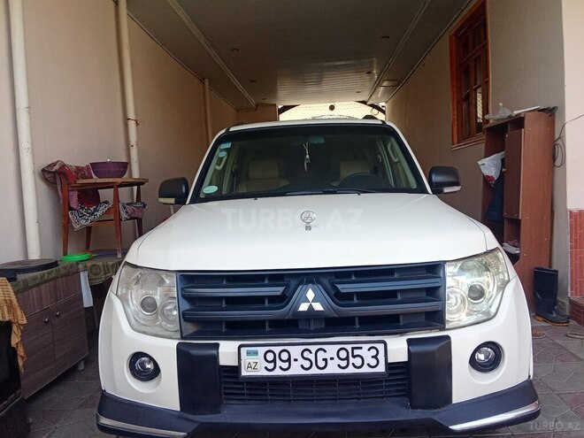Mitsubishi Pajero 2007, 350,000 km - 3.0 l - Gəncə