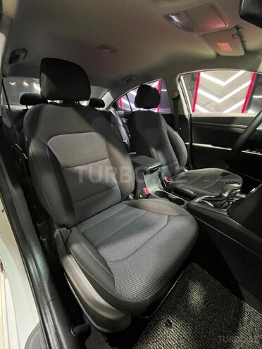 Hyundai Elantra 2016, 130,000 km - 1.6 l - Sumqayıt