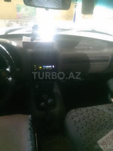 GAZ 3102 1998, 250,000 km - 2.4 л - Masallı