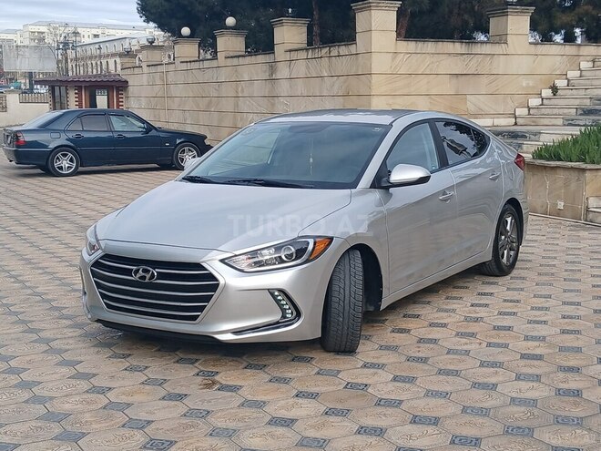 Hyundai Elantra 2018, 119,000 km - 2.0 л - Gəncə