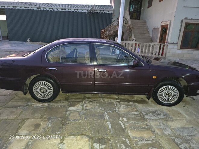 Nissan Maxima-6