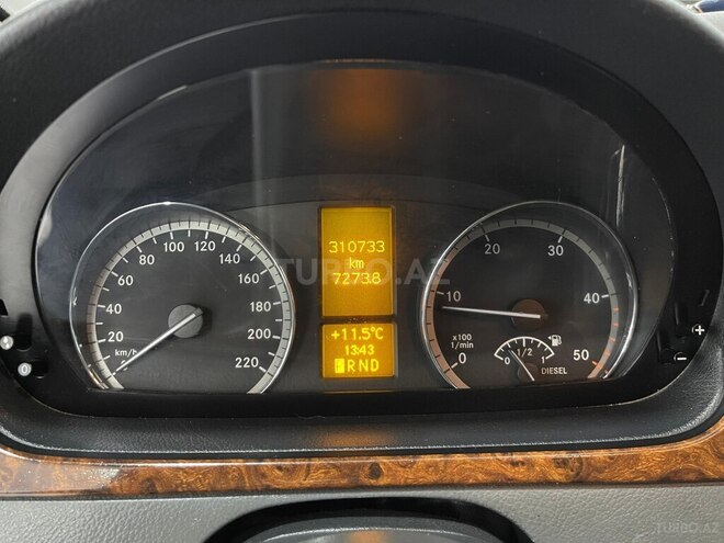 Mercedes Viano 2010, 310,800 km - 2.2 l - Sumqayıt