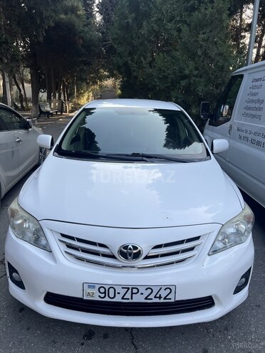Toyota Corolla 2010, 235,000 km - 1.8 l - Bakı