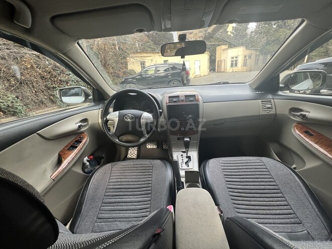 Toyota Corolla 2010, 235,000 km - 1.8 l - Bakı