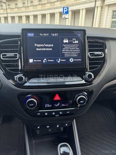 Hyundai Accent 2022, 22,000 km - 1.6 l - Bakı