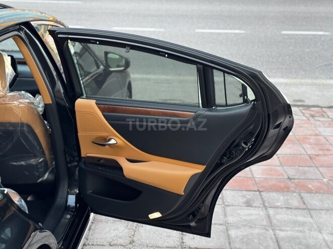 Lexus ES 300h 2024, 0 km - 2.5 l - Bakı