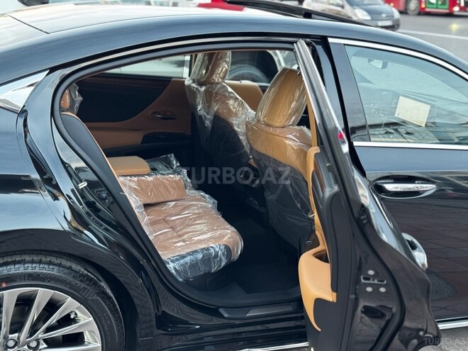 Lexus ES 300h 2024, 0 km - 2.5 l - Bakı