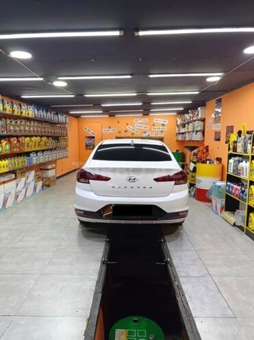 Hyundai Elantra 2019, 162,544 km - 2.0 l - Bakı