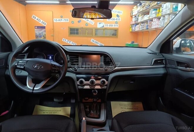 Hyundai Elantra 2019, 162,544 km - 2.0 l - Bakı