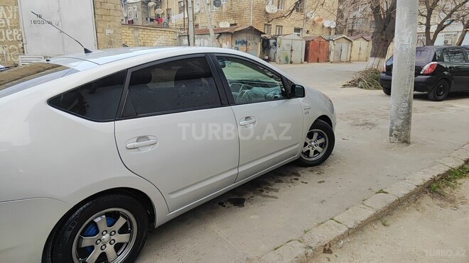 Toyota Prius 2007, 269,000 km - 1.5 l - Şabran
