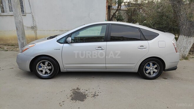 Toyota Prius 2007, 269,000 km - 1.5 l - Şabran