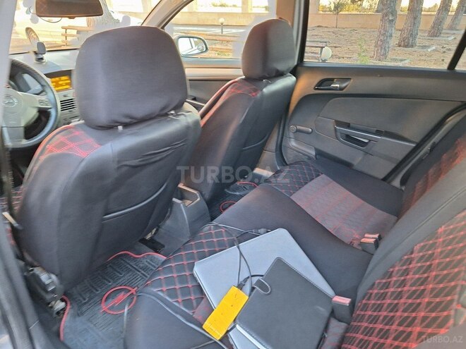 Opel Astra 2005, 275,476 km - 1.4 l - Yevlax