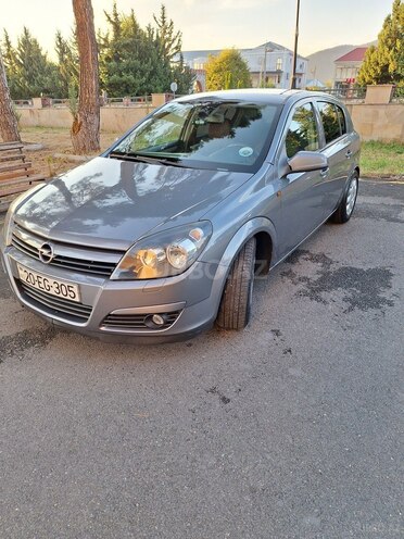 Opel Astra 2005, 275,476 km - 1.4 l - Yevlax
