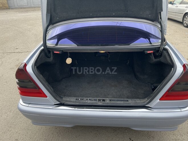 Mercedes C 240 1999, 315,000 km - 2.4 l - Sumqayıt