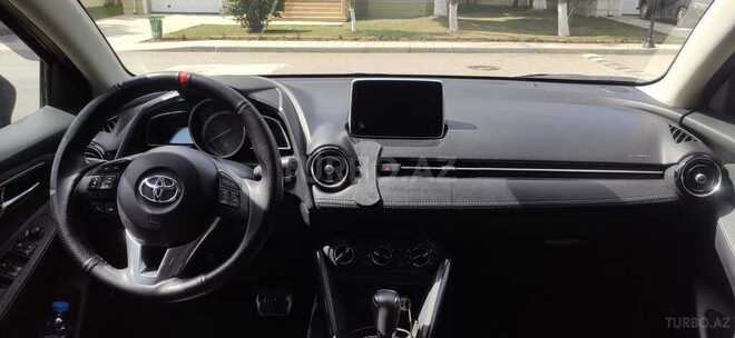 Toyota Yaris iA 2015, 213,500 km - 1.5 l - Bakı