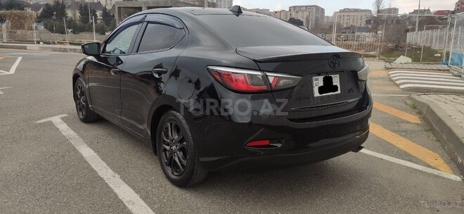 Toyota Yaris iA 2015, 213,500 km - 1.5 l - Bakı