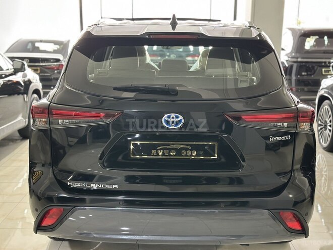 Toyota Highlander-6