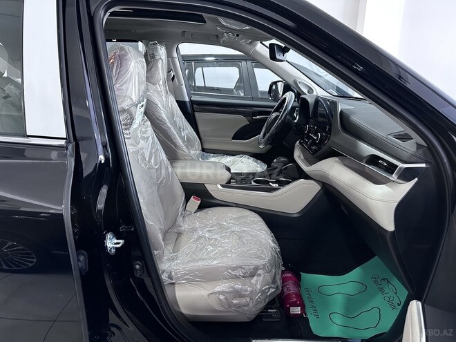 Toyota Highlander-14