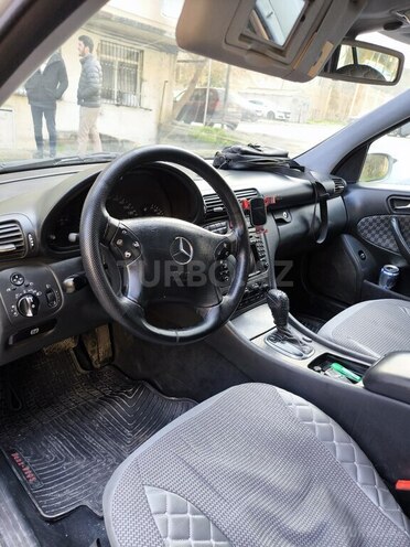 Mercedes C 200 2002, 303,000 km - 2.0 л - Bakı