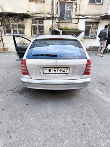 Mercedes C 200 2002, 303,000 km - 2.0 л - Bakı