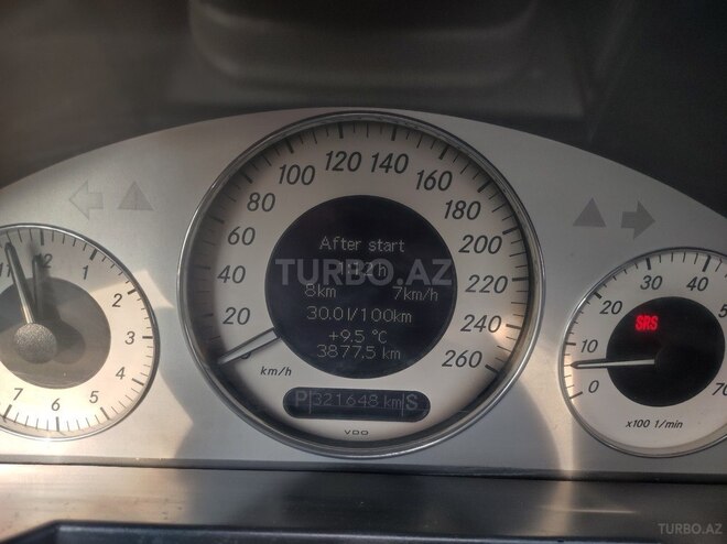 Mercedes E 240 2002, 320,000 km - 2.4 л - Cəlilabad