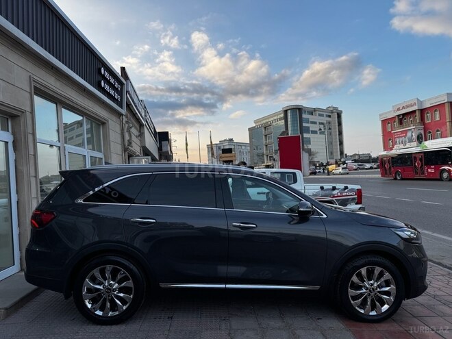 Kia Sorento-3
