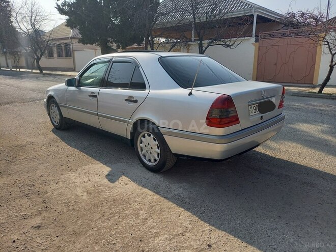 Mercedes C 180 1995, 450,000 km - 1.8 l - Ağstafa