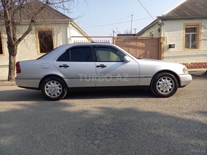 Mercedes C 180 1995, 450,000 km - 1.8 l - Ağstafa
