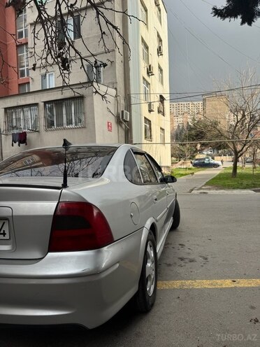 Opel Vectra 2000, 351,000 km - 2.0 л - Bakı