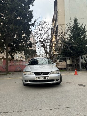 Opel Vectra 2000, 351,000 km - 2.0 л - Bakı