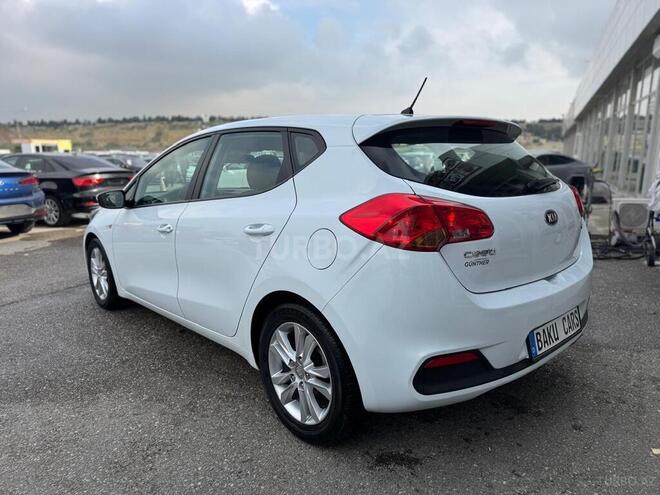 Kia Ceed 2015, 265,000 km - 1.4 l - Bakı