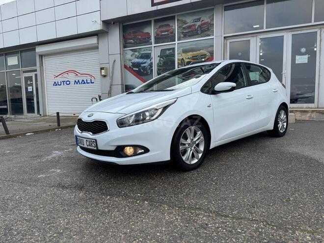Kia Ceed 2015, 265,000 km - 1.4 l - Bakı