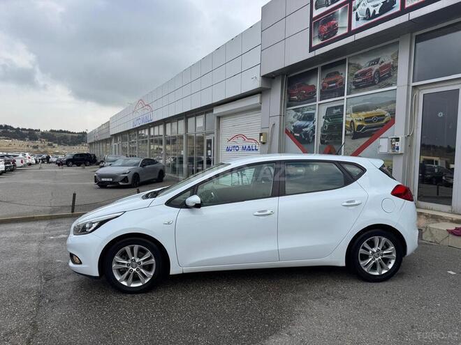 Kia Ceed 2015, 265,000 km - 1.4 l - Bakı