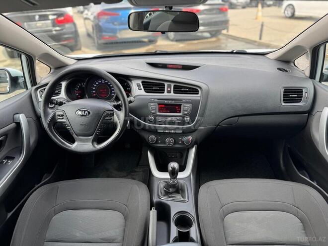 Kia Ceed 2015, 265,000 km - 1.4 l - Bakı