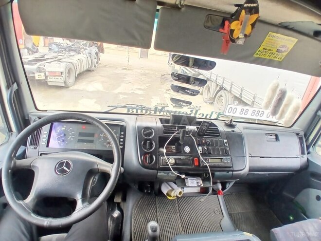 Mercedes Atego 815 2001, 379,000 km - 4.3 l - Bakı