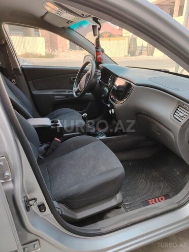 Kia Rio 2006, 260,000 km - 1.4 l - Gəncə