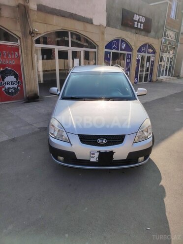 Kia Rio 2006, 260,000 km - 1.4 l - Gəncə