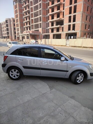 Kia Rio 2006, 260,000 km - 1.4 l - Gəncə