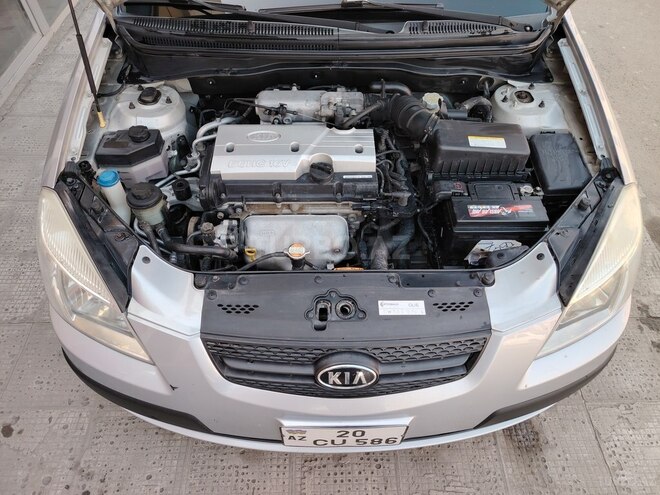 Kia Rio 2006, 260,000 km - 1.4 l - Gəncə