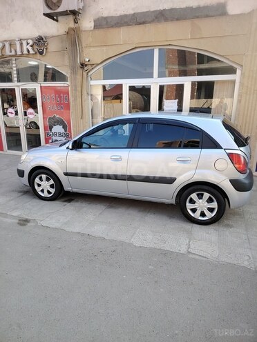 Kia Rio 2006, 260,000 km - 1.4 l - Gəncə