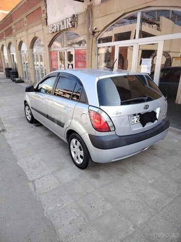 Kia Rio 2006, 260,000 km - 1.4 l - Gəncə