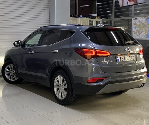 Hyundai Santa Fe-11