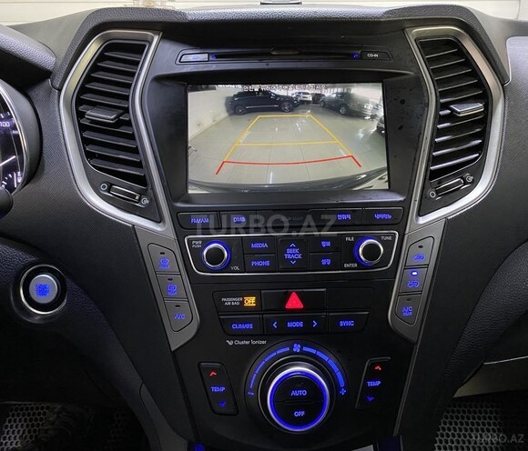 Hyundai Santa Fe-19